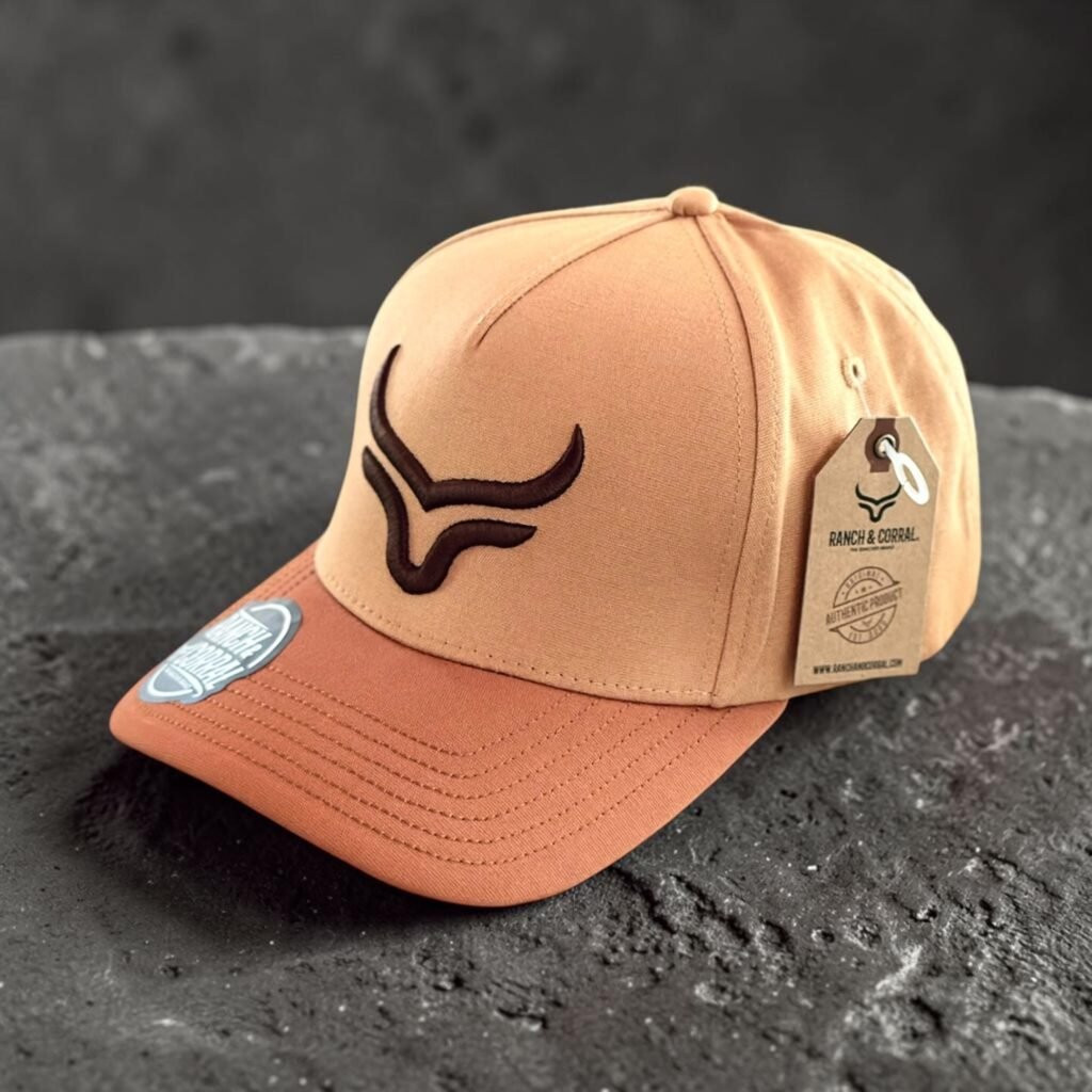 Gorra Ranch & Corral Clásica Beige Cuernos Café